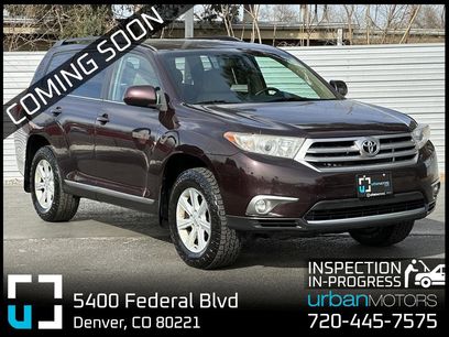 Used 2013 Toyota Highlander SE