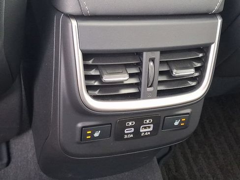Certified 2025 Subaru Outback Limited AWD/4WD image 11