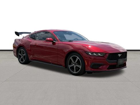 Used 2024 Ford Mustang Coupe RWD image 3