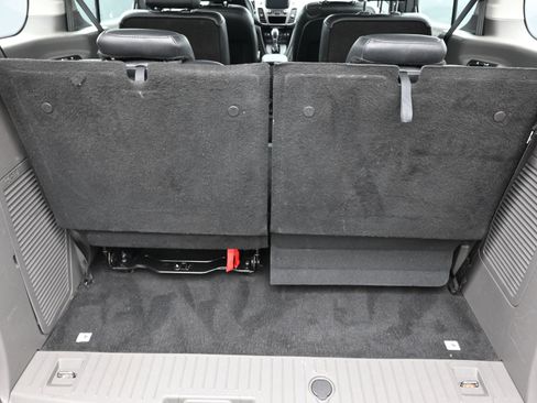 Used 2022 Ford Transit Connect XL image 27