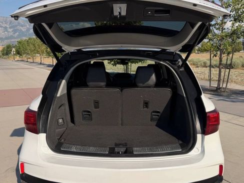 Used 2020 Acura MDX SH-AWD image 9