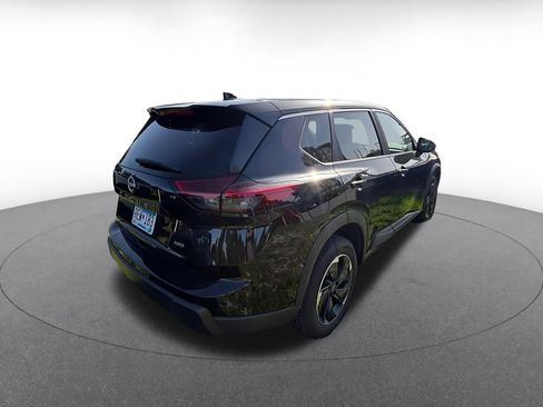 Used 2025 Nissan Rogue SV AWD/4WD image 7