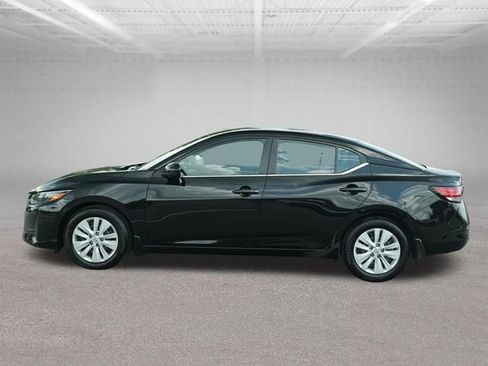 Used 2025 Nissan Sentra S FWD image 4