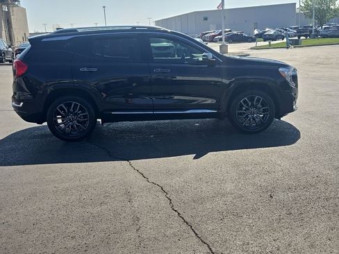 Used 2023 GMC Terrain Denali w/ Black Diamond Edition AWD/4WD image 10