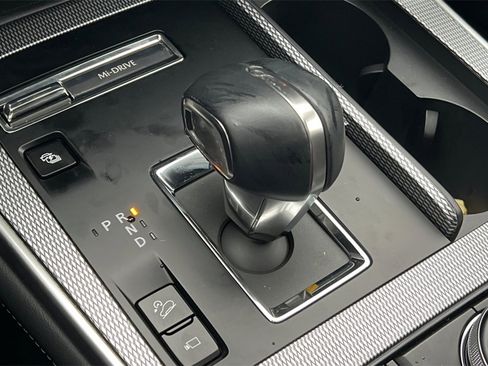 New 2025 MAZDA CX-70 Plug-In Hybrid w/ Premium Plus image 22