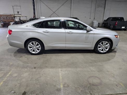 Used 2016 Chevrolet Impala LT w/ Convenience Package FWD image 14