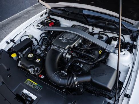 Used 2010 Ford Mustang GT Premium image 73