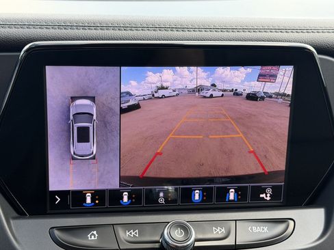 Used 2020 Chevrolet Blazer LT w/ Sound & Technology Package AWD/4WD image 26