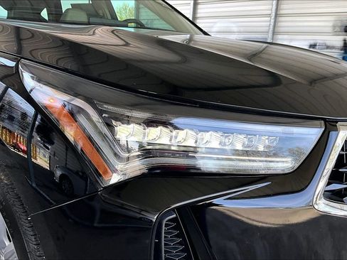 Used 2024 Acura RDX SH-AWD image 40