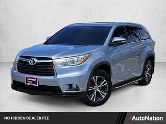 Used 2016 Toyota Highlander XLE FWD video 1
