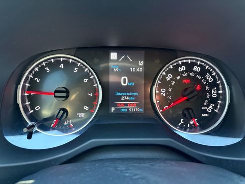 Used 2022 Toyota RAV4 LE image 20