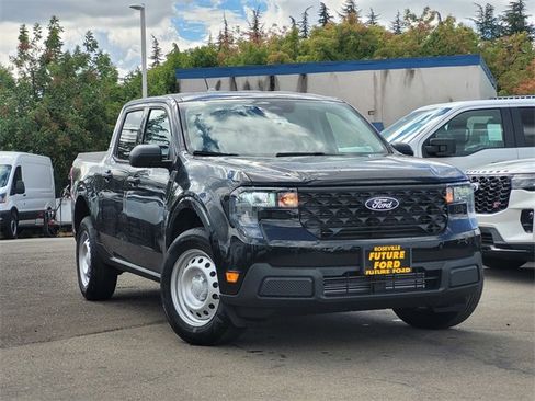 New 2025 Ford Maverick XL image 1