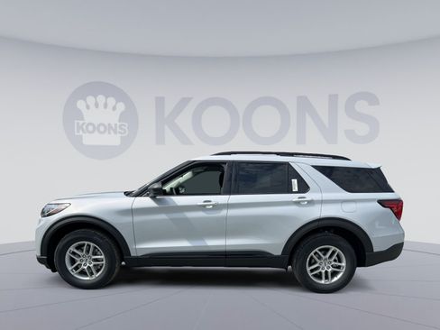 New 2026 Ford Explorer Active AWD/4WD image 2