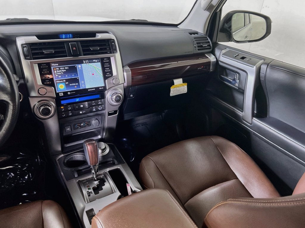 Used 2024 Toyota 4Runner Limited AWD/4WD image 20