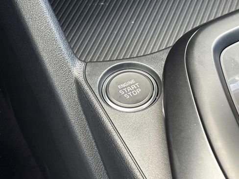 New 2025 Kia K4 LX image 28