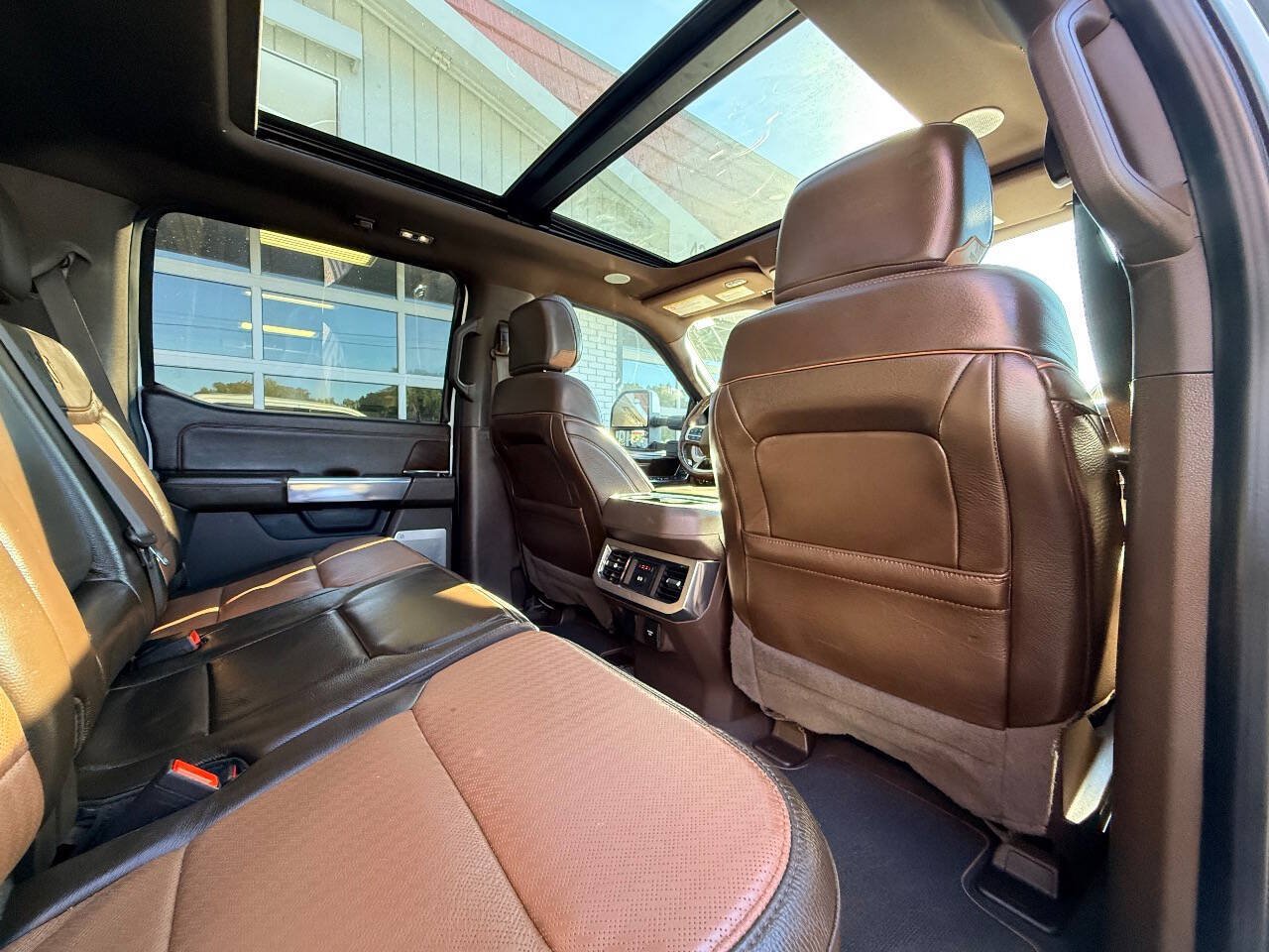 Used 2023 Ford F450 King Ranch w/ FX4 Off-Road Package AWD/4WD image 39