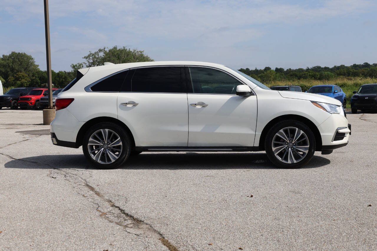 Used 2017 Acura MDX w/ Technology Package AWD/4WD image 7