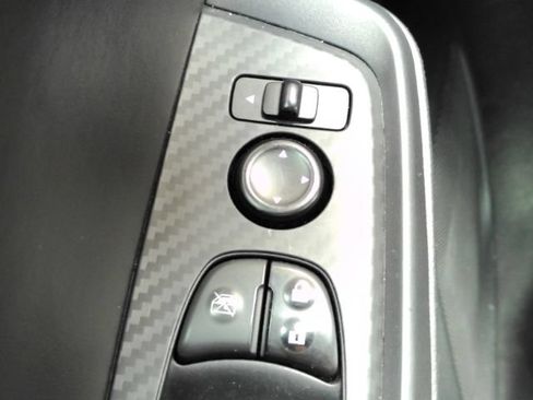 Used 2024 Nissan Sentra SV FWD image 30