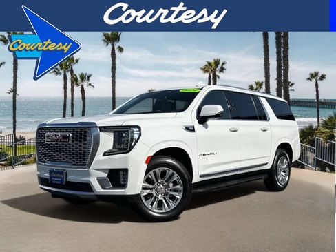 Used 2024 GMC Yukon XL Denali AWD/4WD image 1
