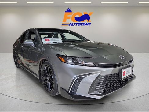 Certified 2025 Toyota Camry SE image 7