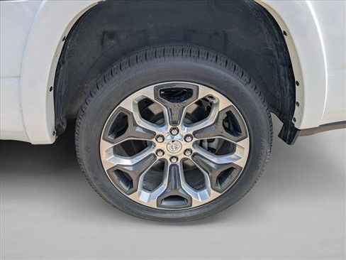 Used 2022 RAM 1500 Limited RWD image 13