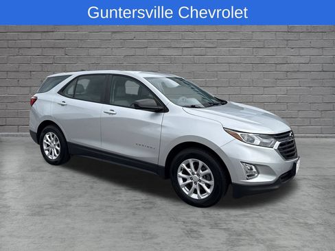 Used 2020 Chevrolet Equinox LS w/ LPO, Floor Liner Package FWD image 1