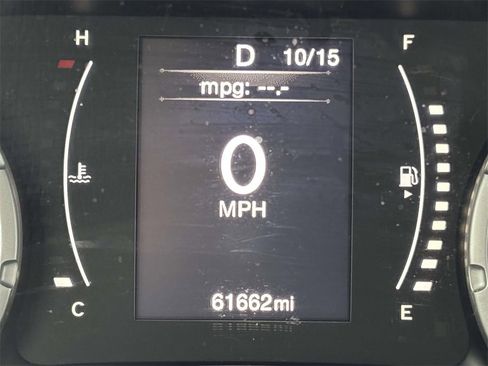 Used 2016 Jeep Renegade 75th Anniversary image 22