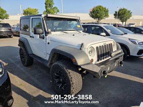 Used 2010 Jeep Wrangler Sport AWD/4WD image 2