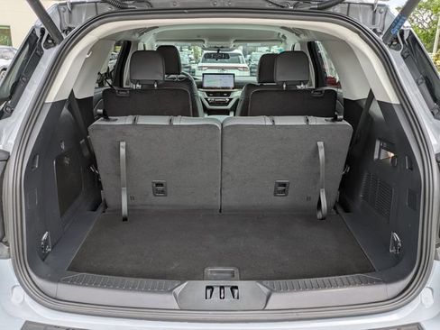 Certified 2026 Ford Explorer Active w/ Active Comfort Package RWD image 13