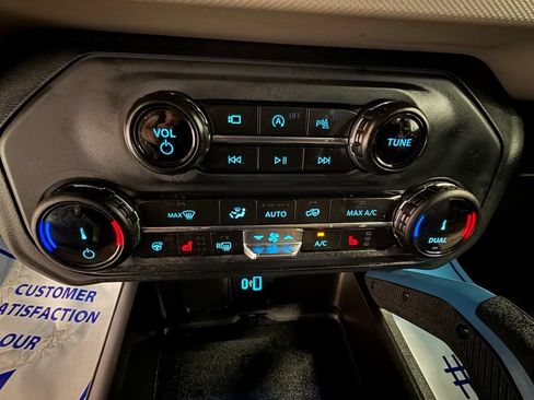 Used 2022 Ford Bronco Wildtrak AWD/4WD image 38