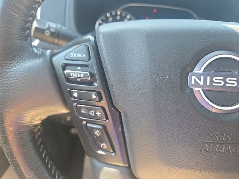 Used 2023 Nissan Frontier SV w/ SV Convenience Package AWD/4WD image 14