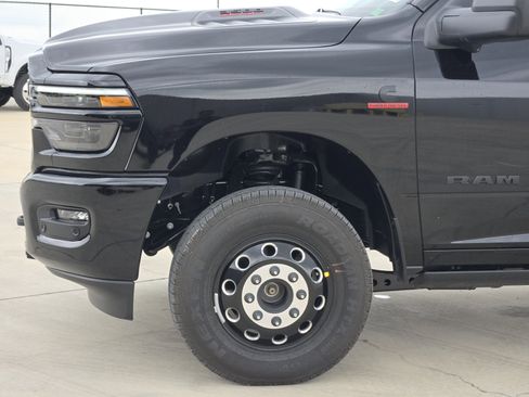 New 2026 RAM 3500 Laramie AWD/4WD image 5