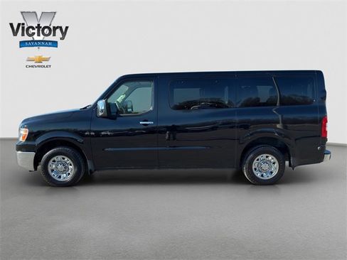 Used 2019 Nissan NV 3500 SL image 4