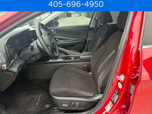 Certified 2021 Hyundai Elantra SEL w/ Convenience + Premium Package FWD image 14