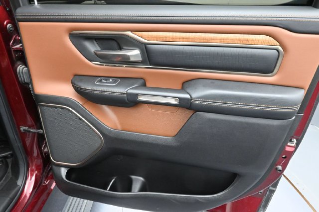 Used 2022 RAM 1500 Limited AWD/4WD image 35