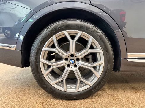 Used 2020 BMW X7 xDrive40i w/ Cold Weather Package AWD/4WD image 27