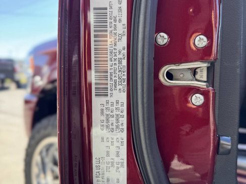 Used 2019 RAM 2500 Limited image 47