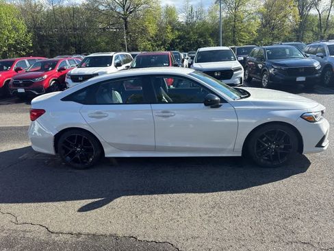 Used 2023 Honda Civic Sport image 12