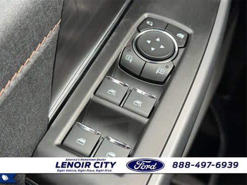 Used 2025 Ford F150 Lariat w/ Equipment Group 501A Mid image 20