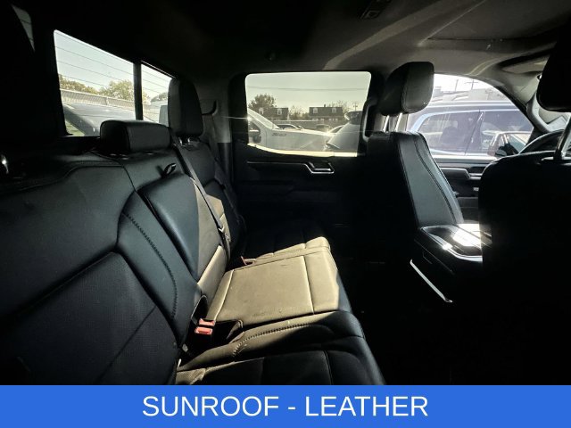 Used 2024 GMC Sierra 1500 Denali AWD/4WD image 3