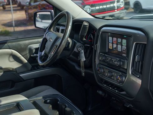 Used 2018 Chevrolet Silverado 1500 LT w/ All Star Edition AWD/4WD image 12