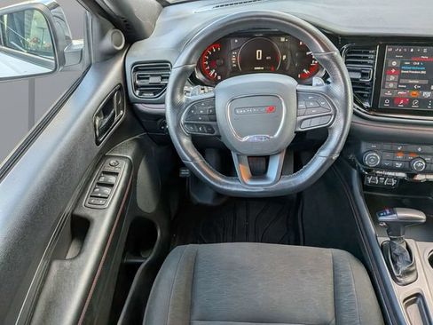 Used 2025 Dodge Durango GT RWD image 15