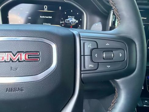 Used 2024 GMC Sierra 1500 AT4 w/ Technology Package AWD/4WD image 27