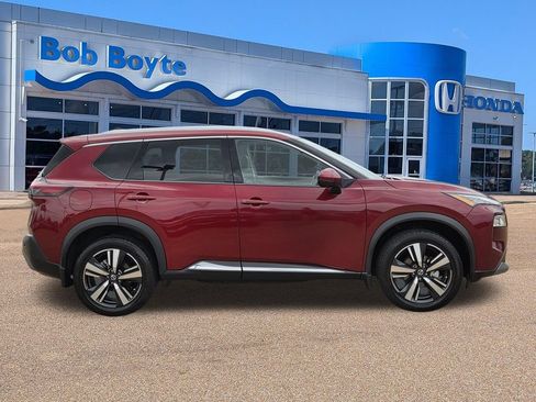 Used 2021 Nissan Rogue SL w/ Premium Package FWD image 4