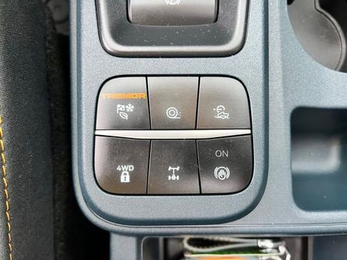 Used 2024 Ford Maverick Tremor w/ Tremor Off-Road Package AWD/4WD image 40