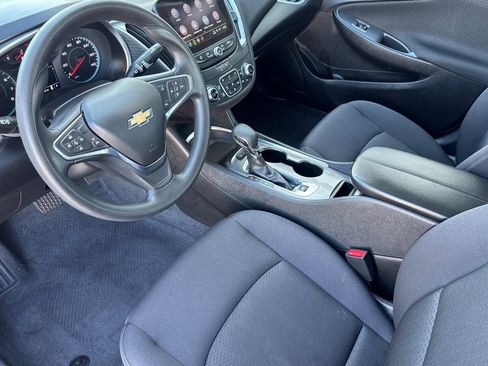Used 2024 Chevrolet Malibu LT image 4