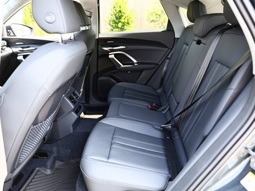 New 2026 Audi Q5 Premium Plus AWD/4WD image 28