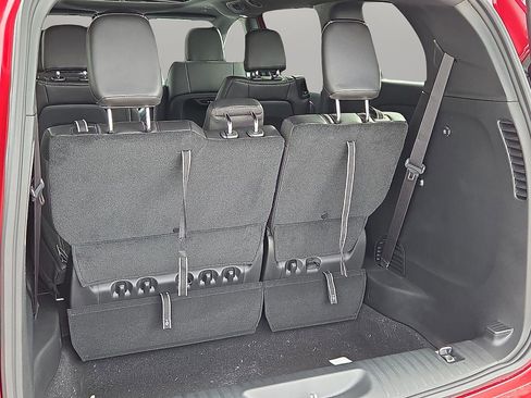 New 2026 Chrysler Pacifica Select w/ S Appearance Package FWD image 8