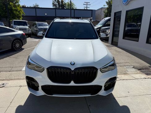 Used 2022 BMW X5 sDrive40i w/ M Sport Package RWD image 4