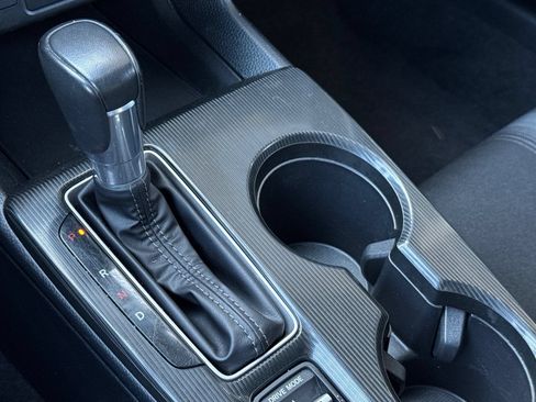 Certified 2025 Honda Civic Sport image 20